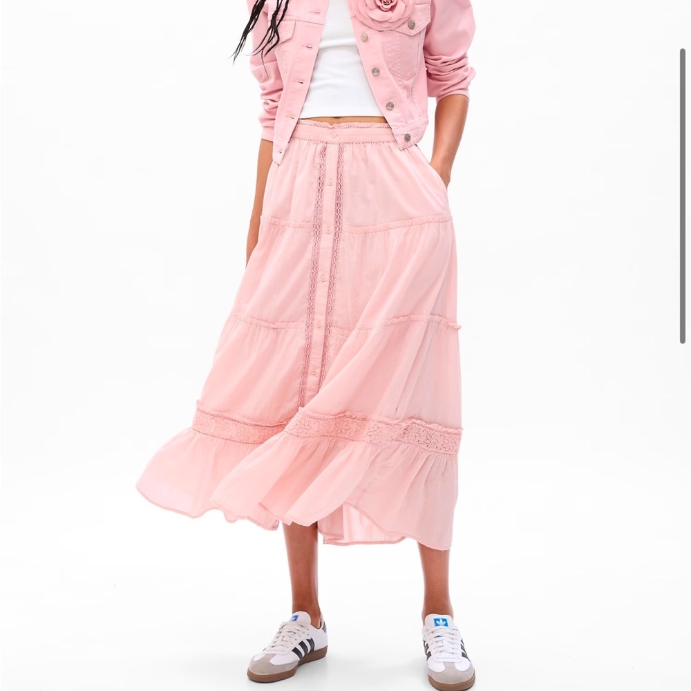 LoveShackFancy Colab with Gap. Sold out in size small online. New!